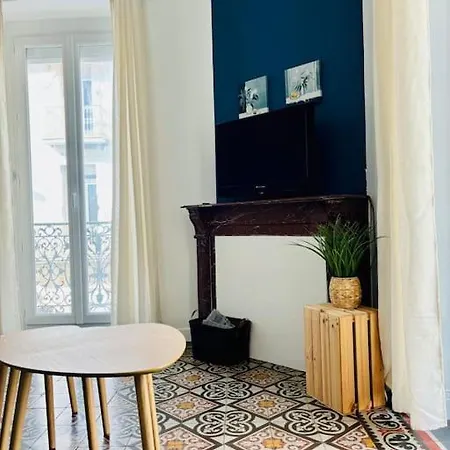 Appartamento Magnifique Confort,6 Couchages,beau Quartier De Béziers
