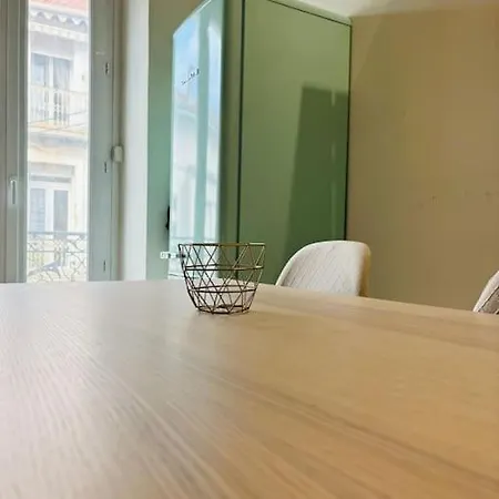 Magnifique Confort,6 Couchages,beau Quartier De Béziers